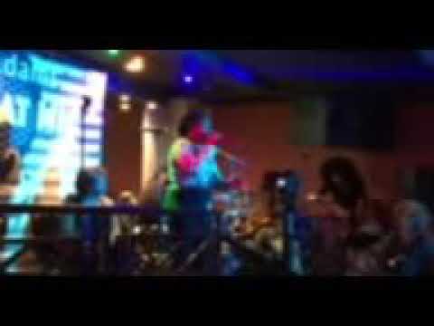 Pt2 female rap artist and song writer from Newark NJ brick city stand up open mic night