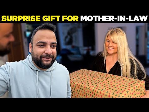 Saas Ko Diya Surprise Gift