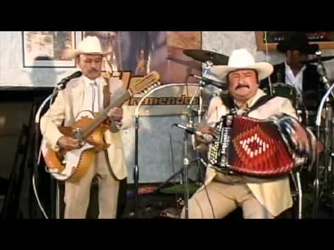 Dinero Manchado - Los Donneños En Vivo Desde Pilos Bar