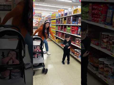 She Took Her Kids to the Store — What She Did Next? Pure Genius ?