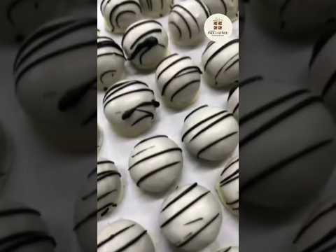 Luxury Gift Hamper 🎁 #chocolates #truffle #viralshortsvideo #viral #giftingsolutions #trending