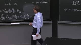 L18.2 Effective nuclear Hamiltonian. Electronic Berry connection