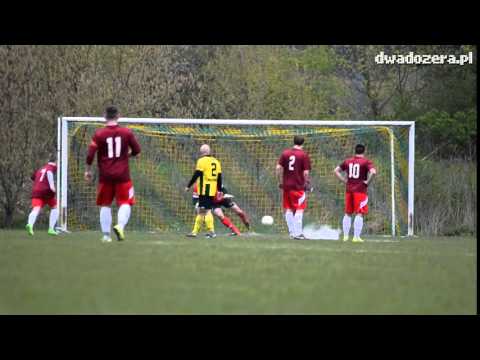 Obrona rzutu karnego Pawła Osasiuka w meczu Warmia Olsztyn - Czarni Rudzienice 3:3 (1.05.2016r.)