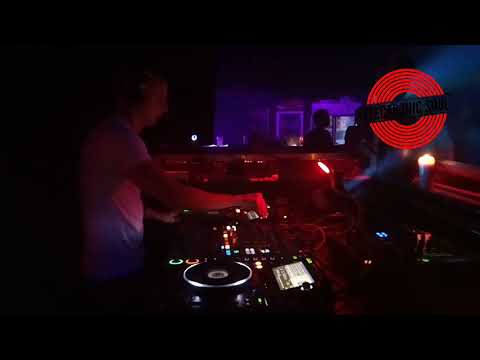 RAUL YOUNG @ Electronic SOUL @ SoundFactory - Zagreb (06-01-2018)