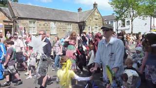 preview picture of video 'Lochwinnoch Gala Day Parade 2010.mov'