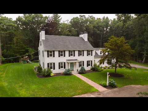 101 Ledge Rock Road, Concord MA - Timelessly Renovated with Spectacular Open Concept