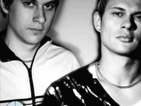 Wild Idler feat. Soliaris - PlaceToStay