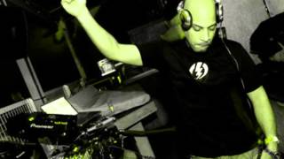 Dennis Ferrer-Live @ Winter Music Conference 2013 (DJ Mag Pool Party,Miami) 20-03-2013