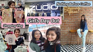 Girls Day Out | Shopping - Coffee - Momos | Masti With Friend | #shoppingvlog | Krrish Sarkar