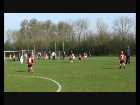 (18-04-2009) WEDSTRIJD ZIERIKZEE E1  -  WIK E1  (5-6)