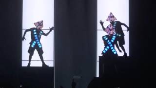 Deichkind - Naschfuchs &amp; Befehl von ganz unten @Dresden 2016