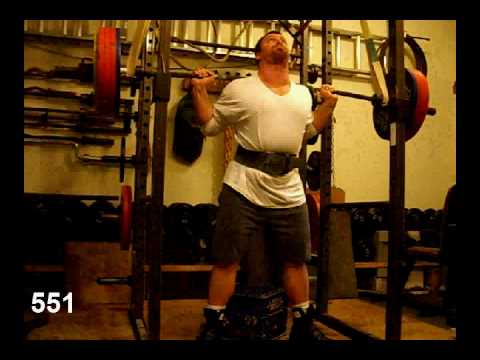 Powerlifting Reverse Band Squats