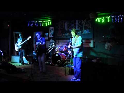 CUES & BLUES - jam night - 5/25/2015 - "Take It To the Limit"