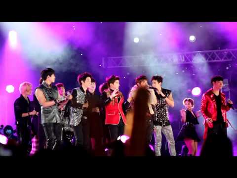 Shinee, B2st, 2PM, and TVXQ New York New York @KBS Free Concert Overpeck Park