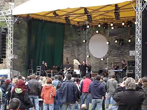 Petr Muk - Až jednou ( Live - Okoř se šťávou 2009 )