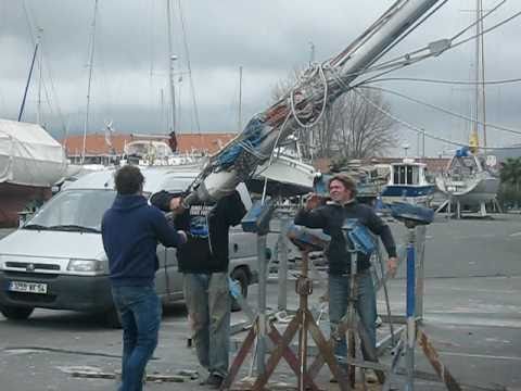 comment monter au mat d'un voilier