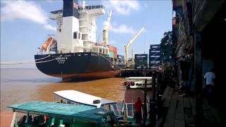 preview picture of video 'Riverfront on the Wharfs of Stabroek Market in Georgetown, Guyana'