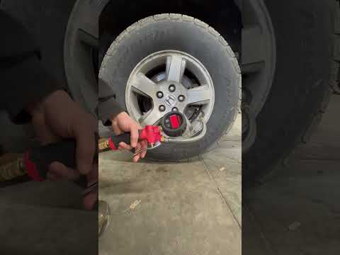 Snap on heavy duty tire inflator
