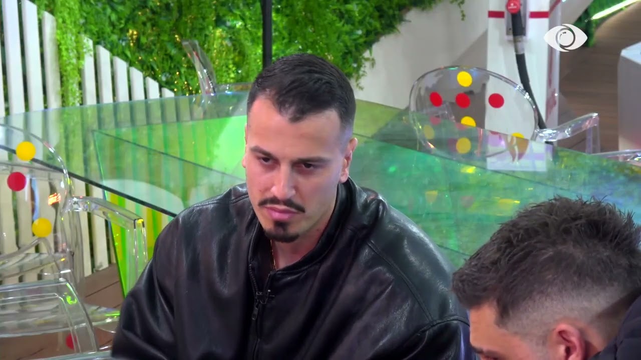 “Gabimi yt është që nuk di të ndash lojën nga marrëdhënia”/ Vijon diskutimi mes Mateos dhe Selin