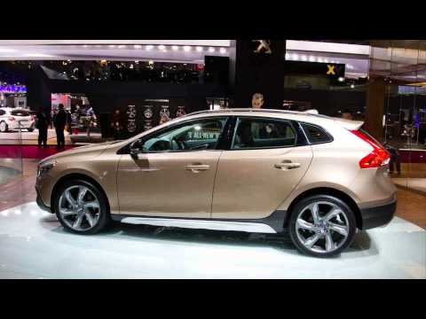 2015 model volvo v40 cross country