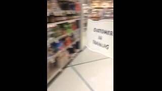Lunds Byerlys Customer in training