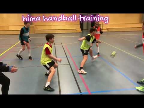 Handball training - 10-12 years- Attack - Games and Warm-ups