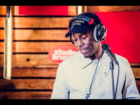 Tiggs Da Author - Georgia (live)