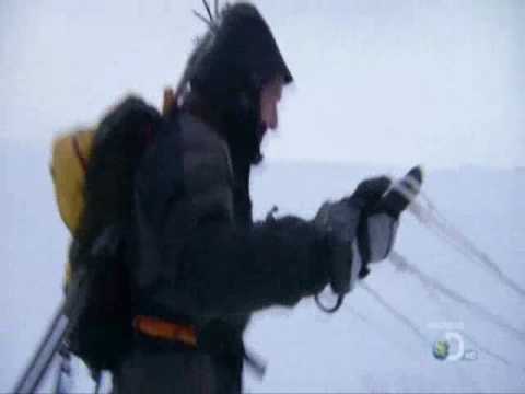 Bear Grylls KiteSurfing