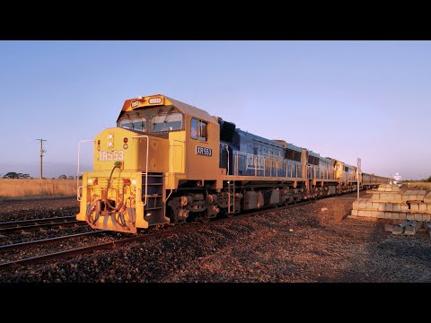 Broad Gauge Pacific National Grain Train With XR553 XR552 XR551 (6/3/2023) - PoathTV Railways