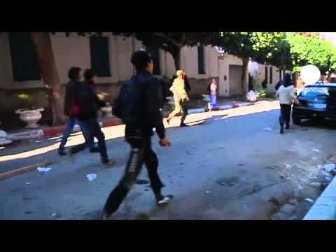 Tunísia: novo governo suprime polícia política