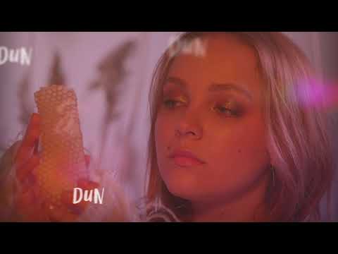 Emīlija - Bites (Lyric video)