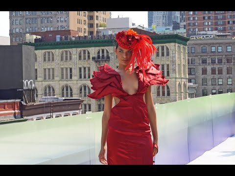 Flying Solo Fashion Show      Show #5 at 3:00 pm   Sunday September 12 2021