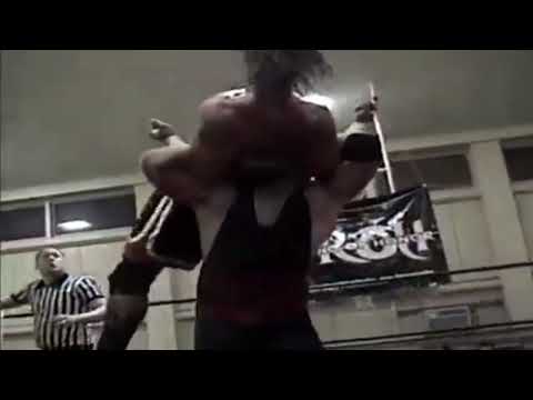 The Moves : Colt Cabana - Colt. 45