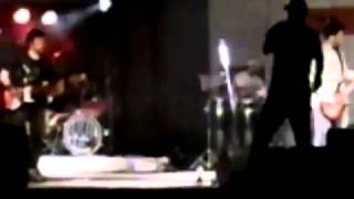 Aplanados(Tributo a Divididos) -  Salir a comprar/Gol de mujer/Light my fire