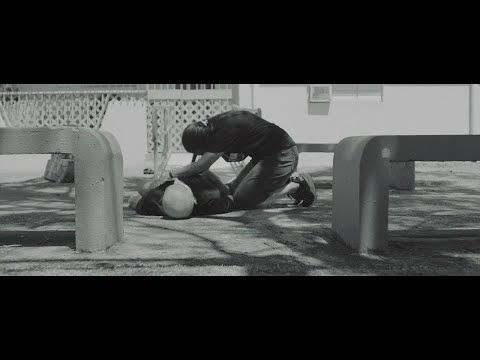 Héctor Delgado - Corre Que Se Hace Tarde