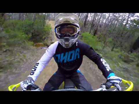 MXTV Bike Review 2017 Suzuki DR-Z 400E