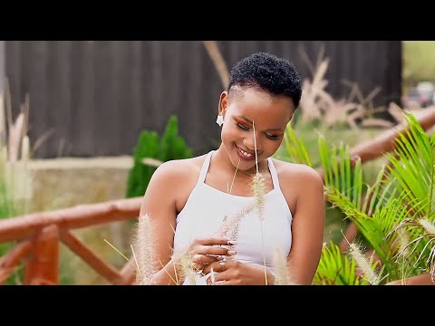 Africa soukouss Kanda Bongo Man feat Nene Tchakou -  Sang