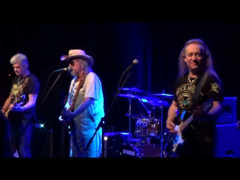 Žlutý Pes-Modrá-18.2.2023