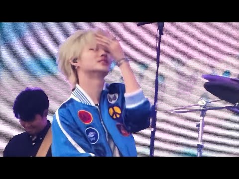 230610 Weverse Con Ni-Ki Fancam: Tamed-Dashed Band ver.