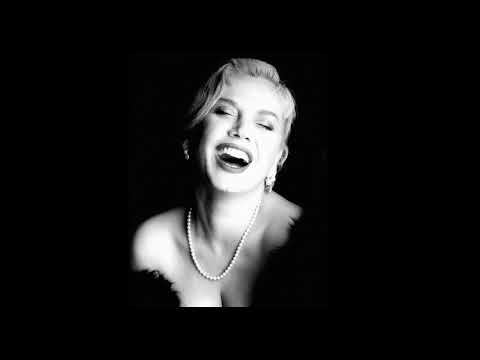 Ben De Yoluma Giderim - Sezen Aksu