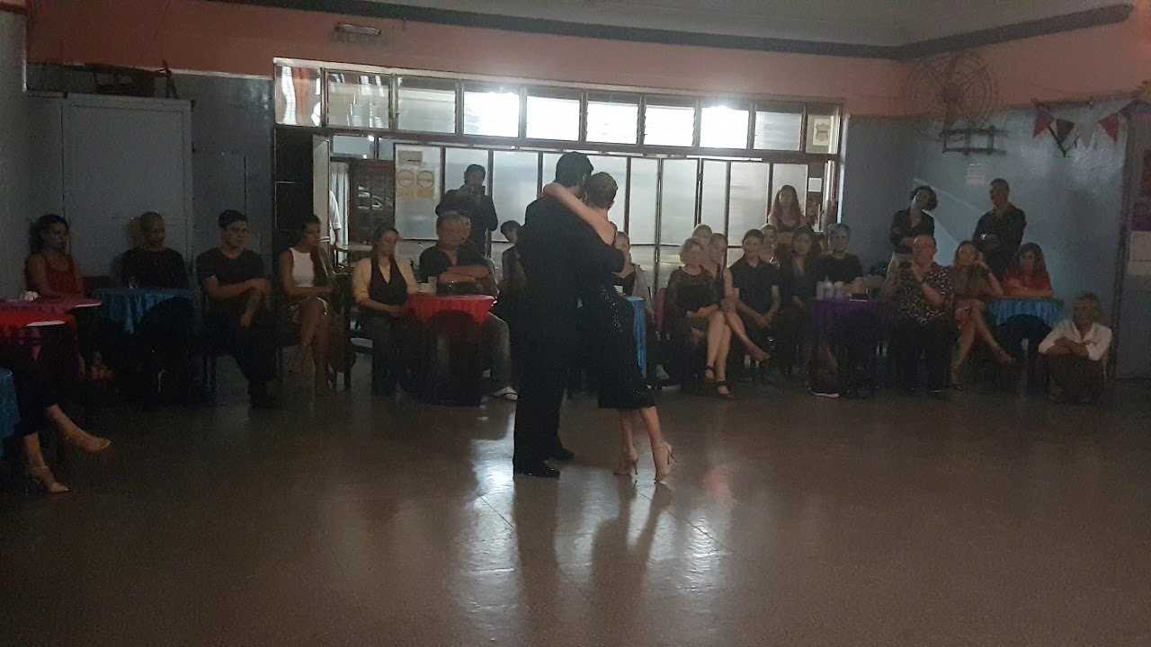 MAGDALENA GUTIERREZ y GERMAN BALLEJO en Viva La Pepa! Milonga (1/3)