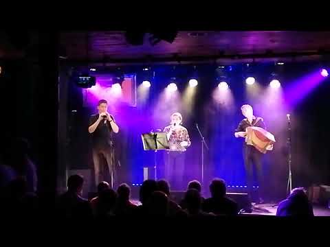 duo Hamon Martin en Annie Ebrel  Bretoense nieuwe trad in Muziekclub T'Ey in Belsele 12 nov. 2023(1)