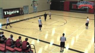 Get a Layup Quickly with this Sideline Out of Bounds Play!