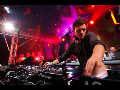 Fedde Le Grand vs. M.A.N.D.Y. & Booka Shade - Body Metrum Friends (Arno Cost Bootleg)