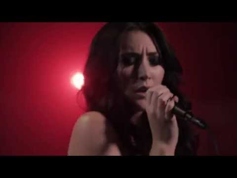 Aubrie Sellers - Losing Ground (Official Performance Video)