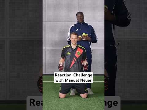 Goalkeeper-Challenge with Manuel NEUER 🧤⚽️