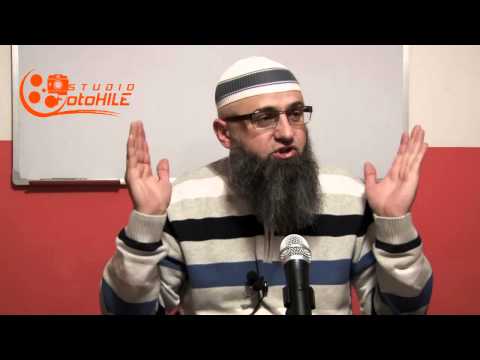 Da li je dozvoljeno koristiti novogodišnje ukrase za naše praznike? dr. S. Kuduzović