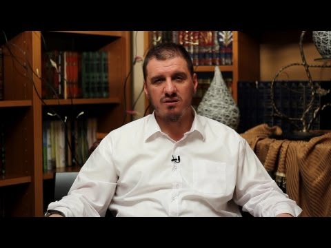 04 - Enis Rama - Cilësitë e të veçuarve