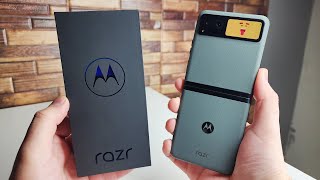 Motorola Razr (2023) Unboxing & First Impressions!