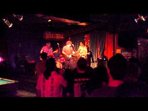Mike Nicolai - The Bremen Riot - The Hole In The Wall - Austin Texas - 062212e
